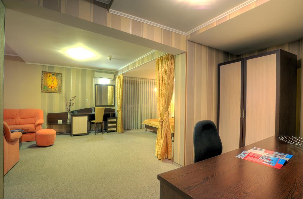 Luxor Hotel 스몰랸 외부 사진